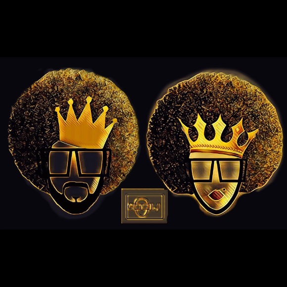 KING & QUEEN - Picture 1 of 5